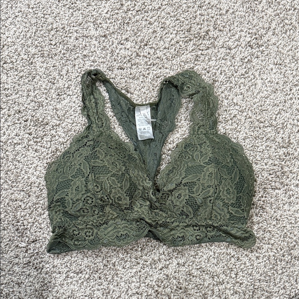 Elegant Lace Bralette in Olive Green